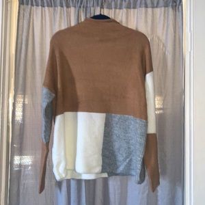 Entro Color-block Sweater